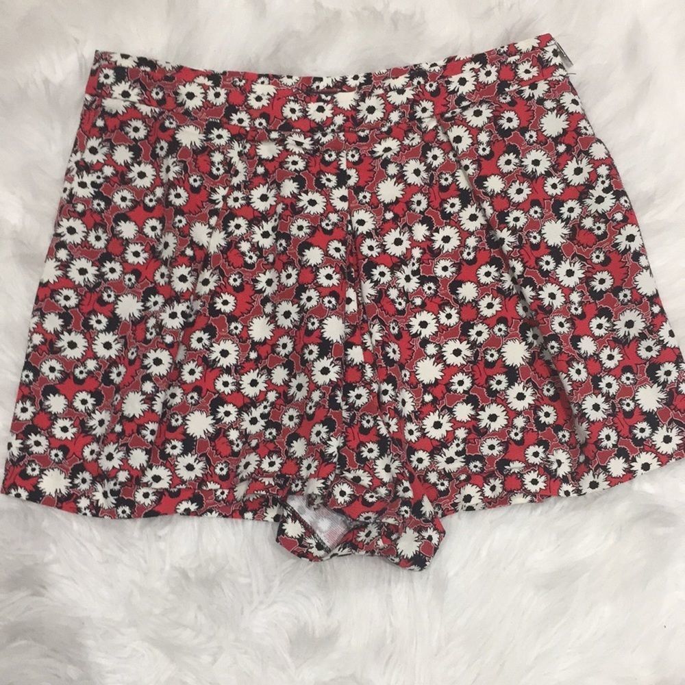 Trafaluc short by Zara size Medium